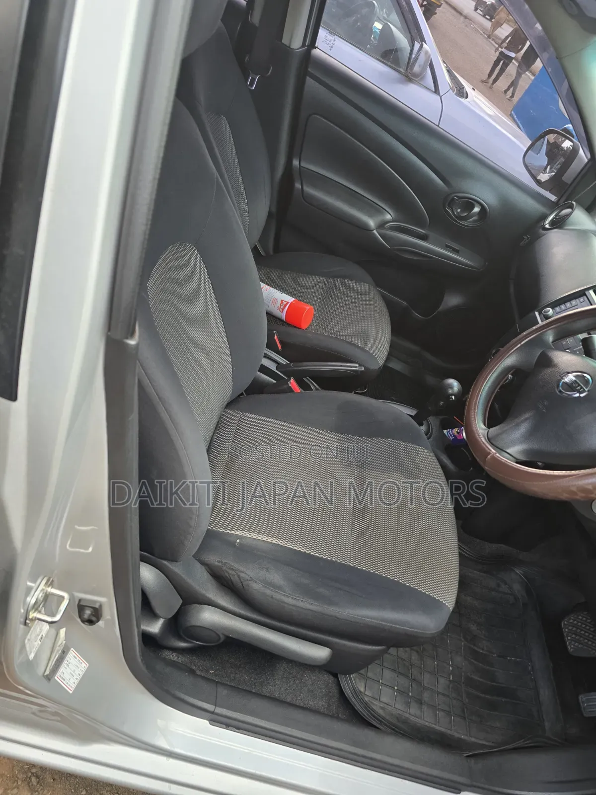 Nissan Latio 1.2 2015 Silver