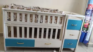 Baby Cot/Bed With Chest of Drawers