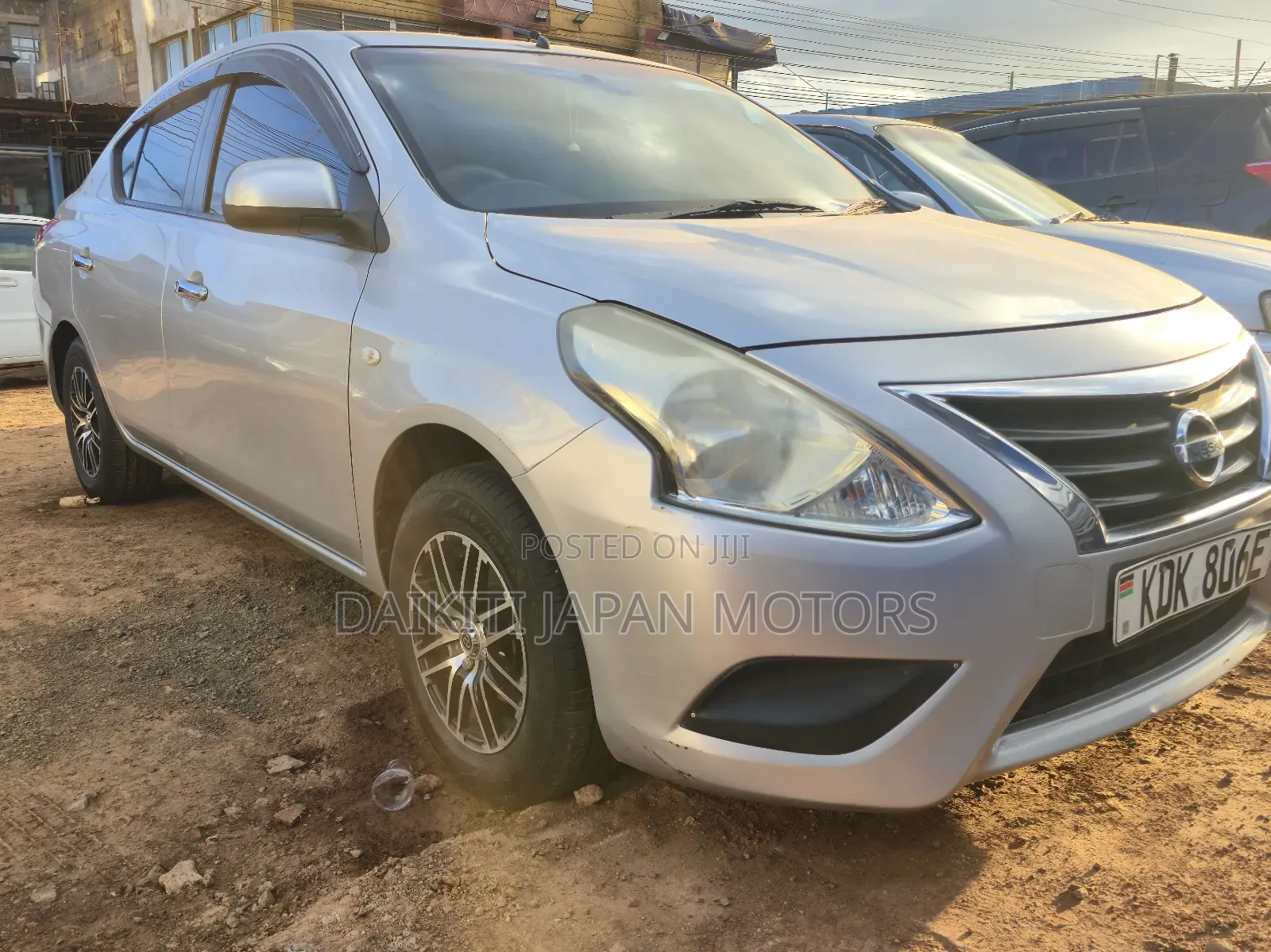 Nissan Latio 1.2 2015 Silver