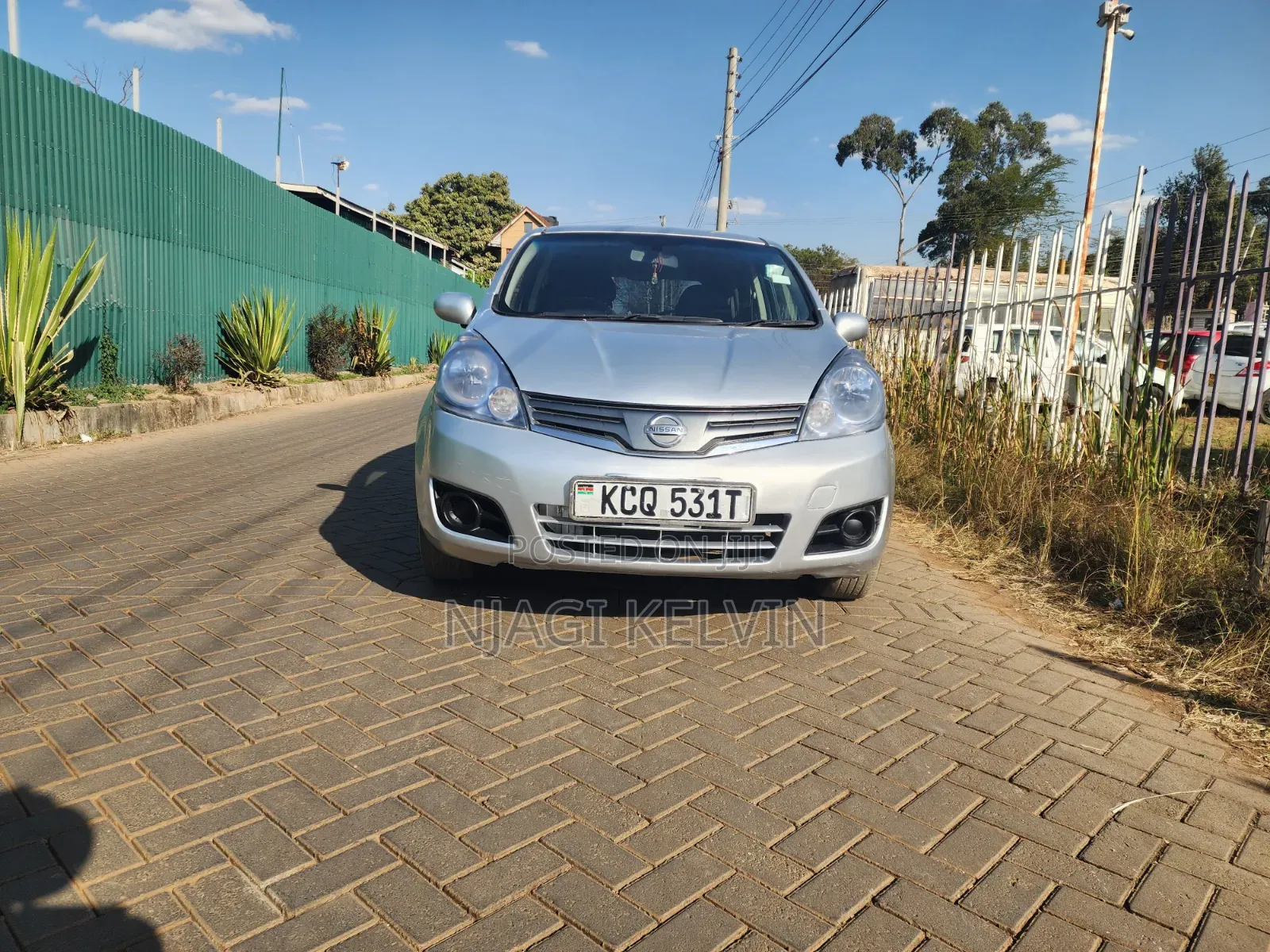 Nissan Note 2011 Silver