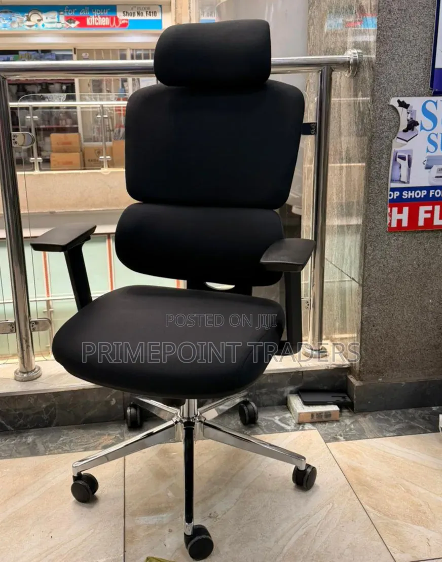 Premium Ergonomic Managerial High-Back Office Chair