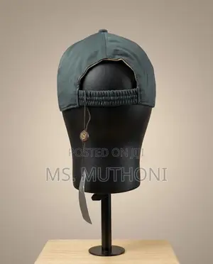 Quiet Luxury Headwear : Loro Piana
