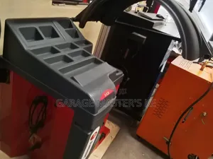 Commercial Tyre Balancer Machine