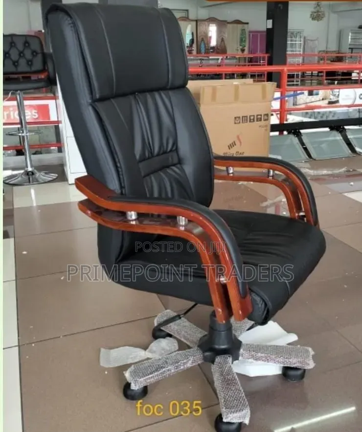 Modern Executive Boss Managerial Desk Chair