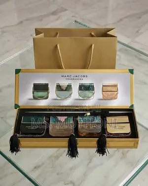 Marc Jacobs Decadence 4-Piece Miniature Fragrance Gift Set
