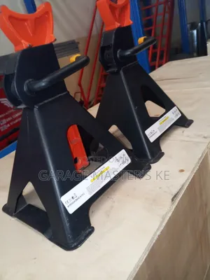 Durable 3T Safety Stands