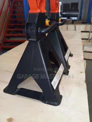 Durable 3T Safety Stands