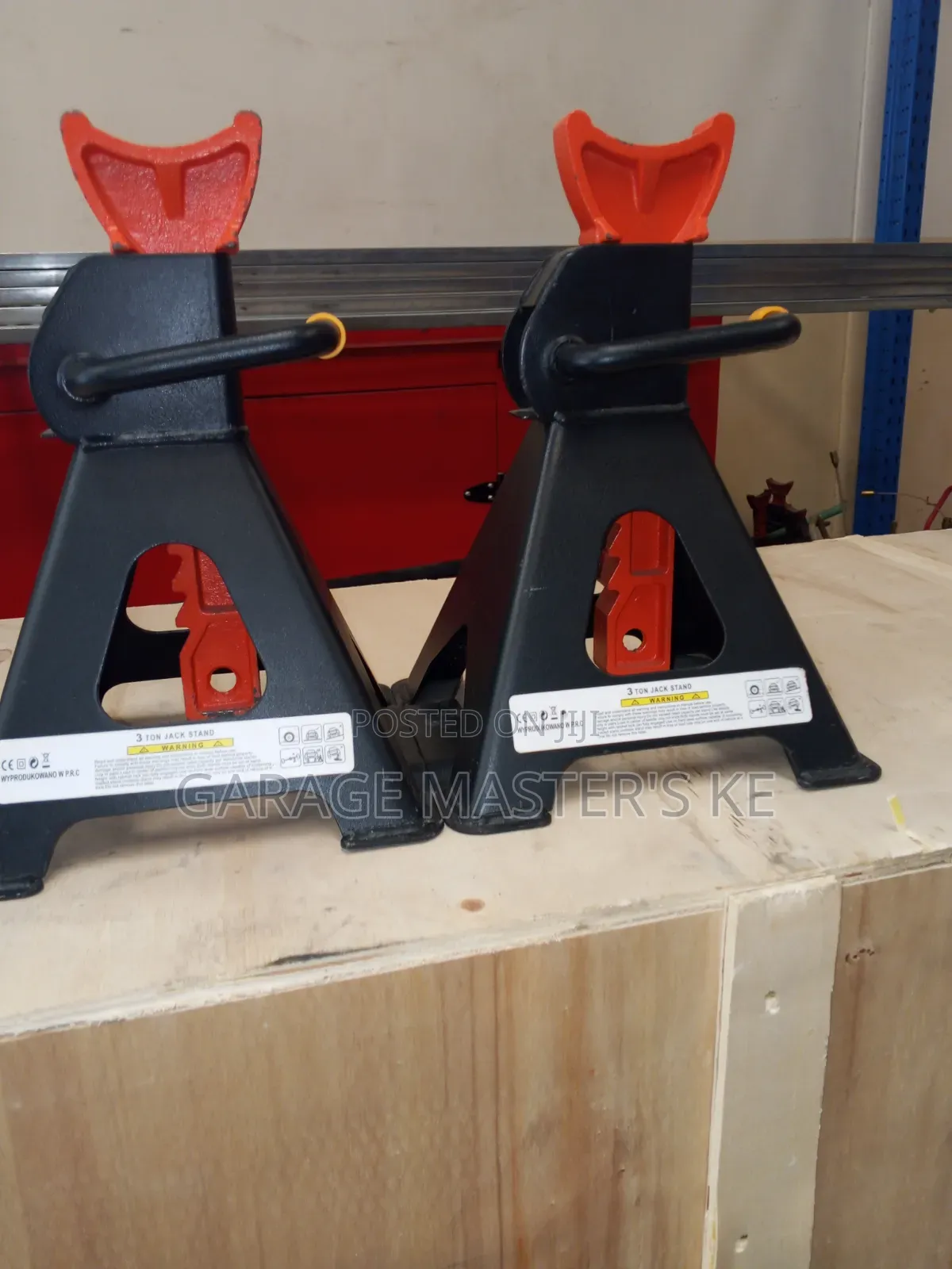 Durable 3T Safety Stands