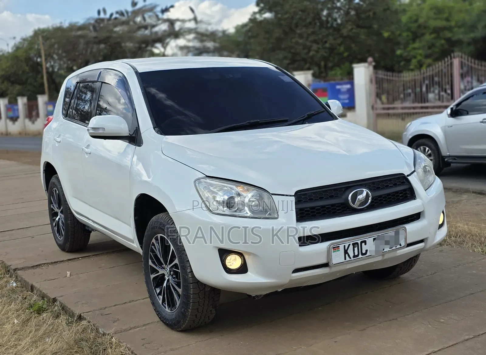 Toyota RAV4 2014 White