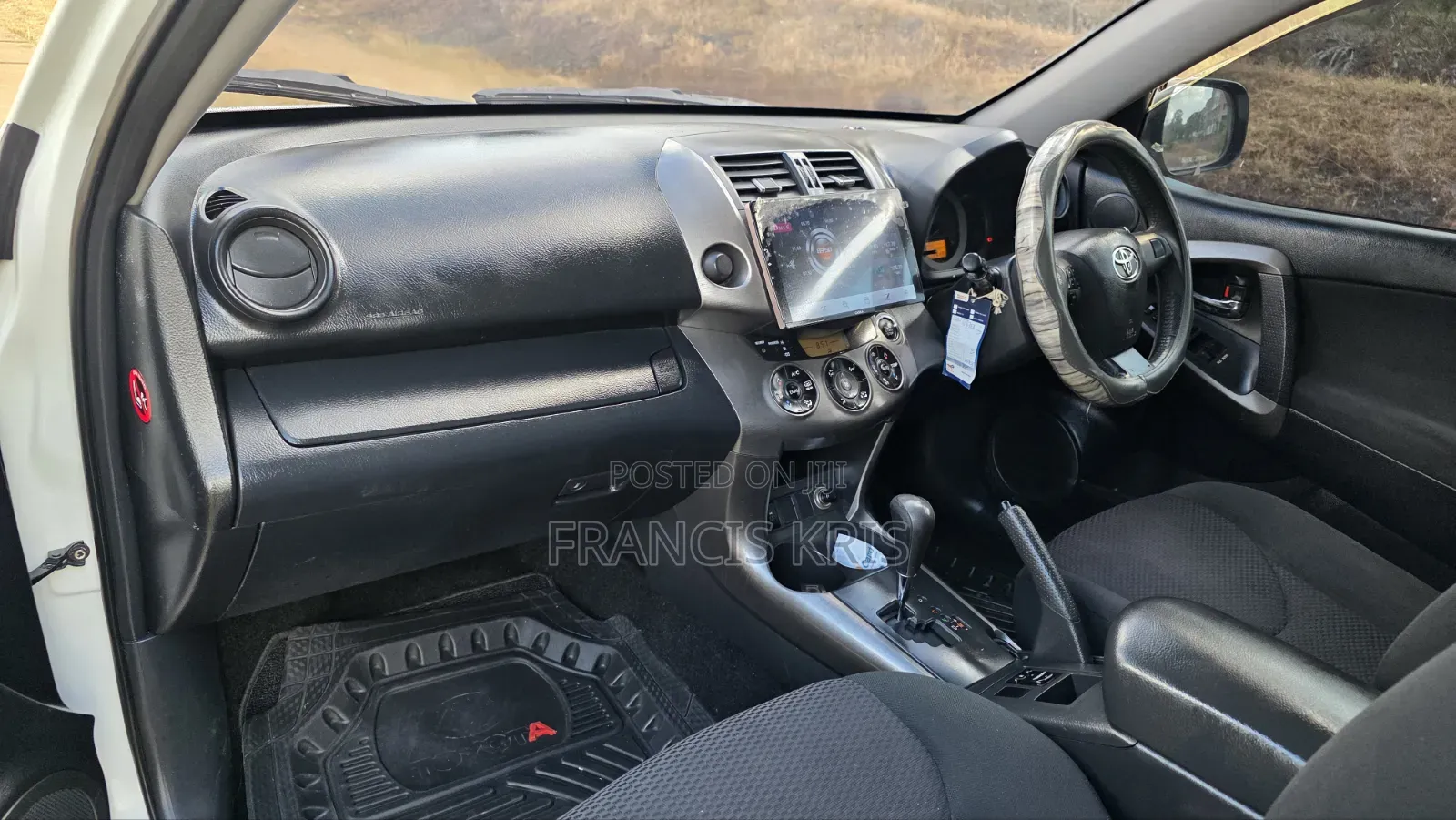 Toyota RAV4 2014 White