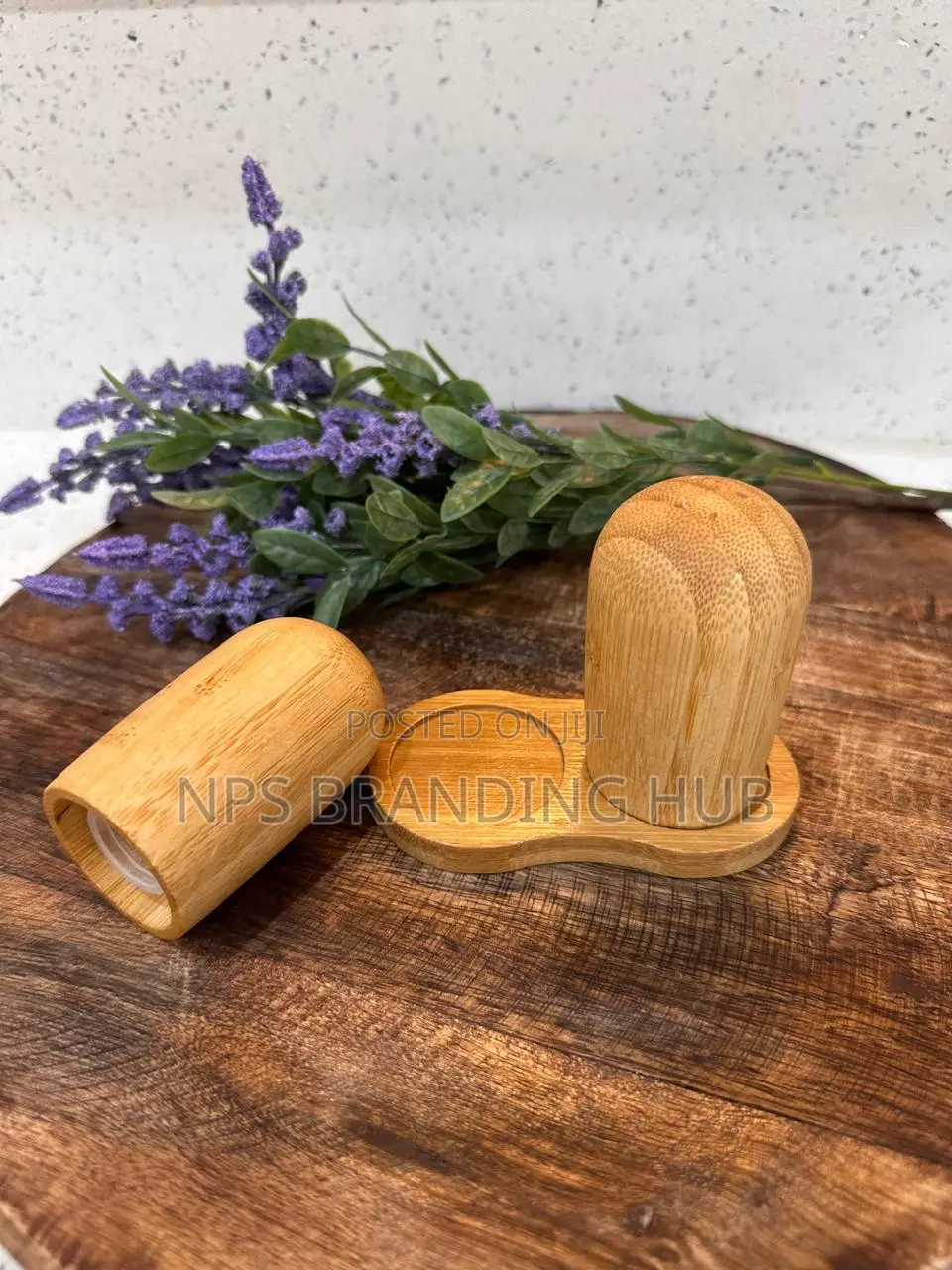 Salt and Pepper Shaker Set With Stand (AO