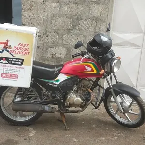 Honda CBR 2016 Red