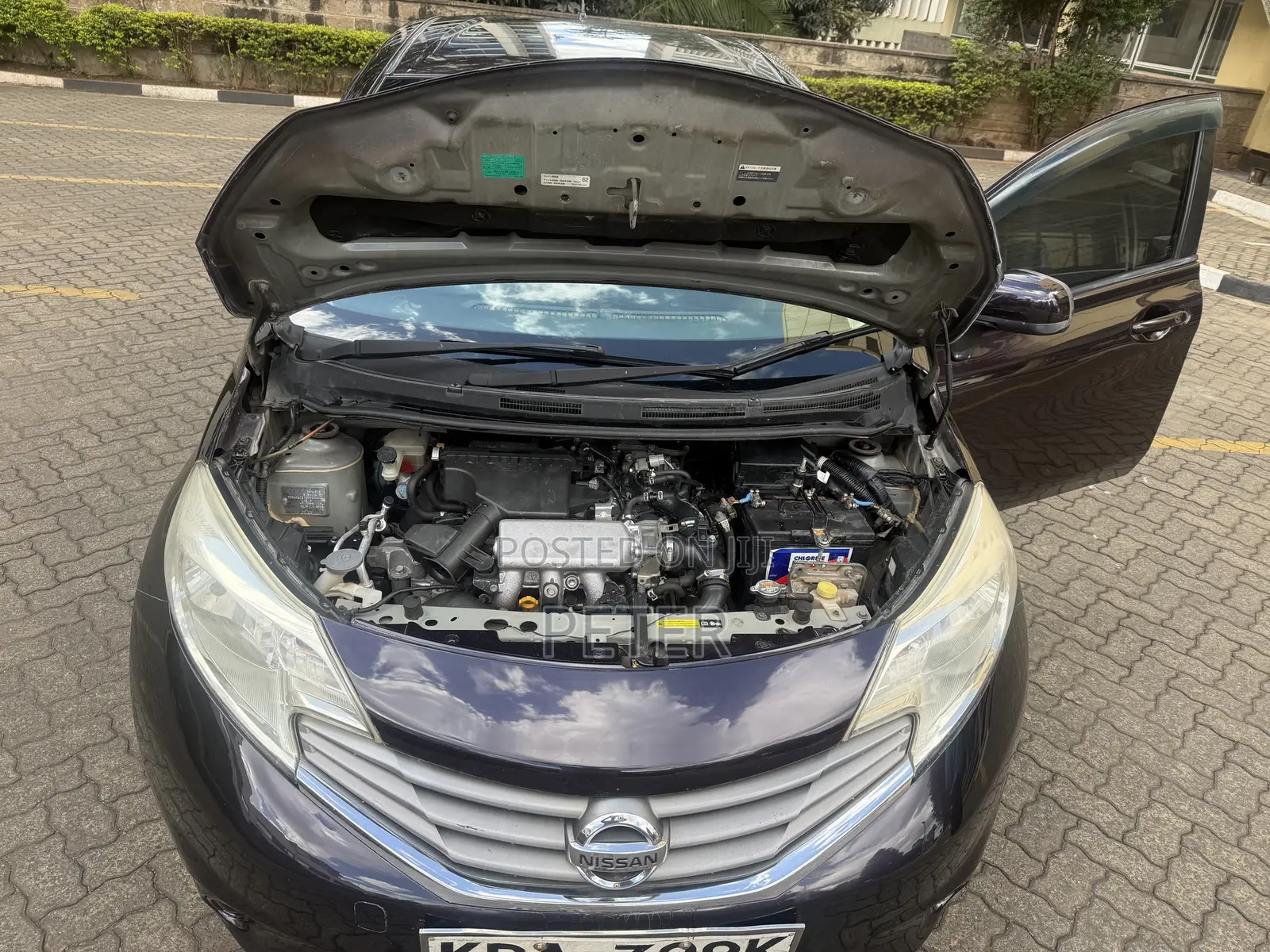 Nissan Note 2013 Purple
