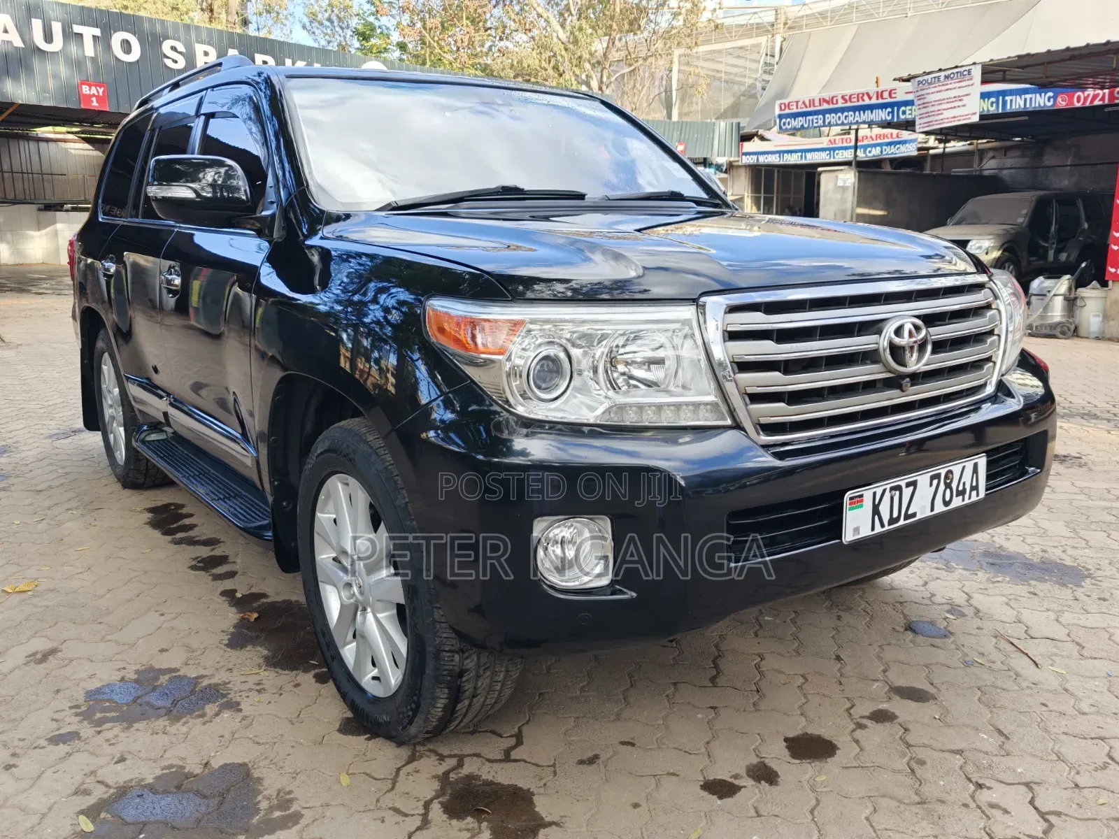 Toyota Land Cruiser 4.6 V8 ZX 2012 Matt Black
