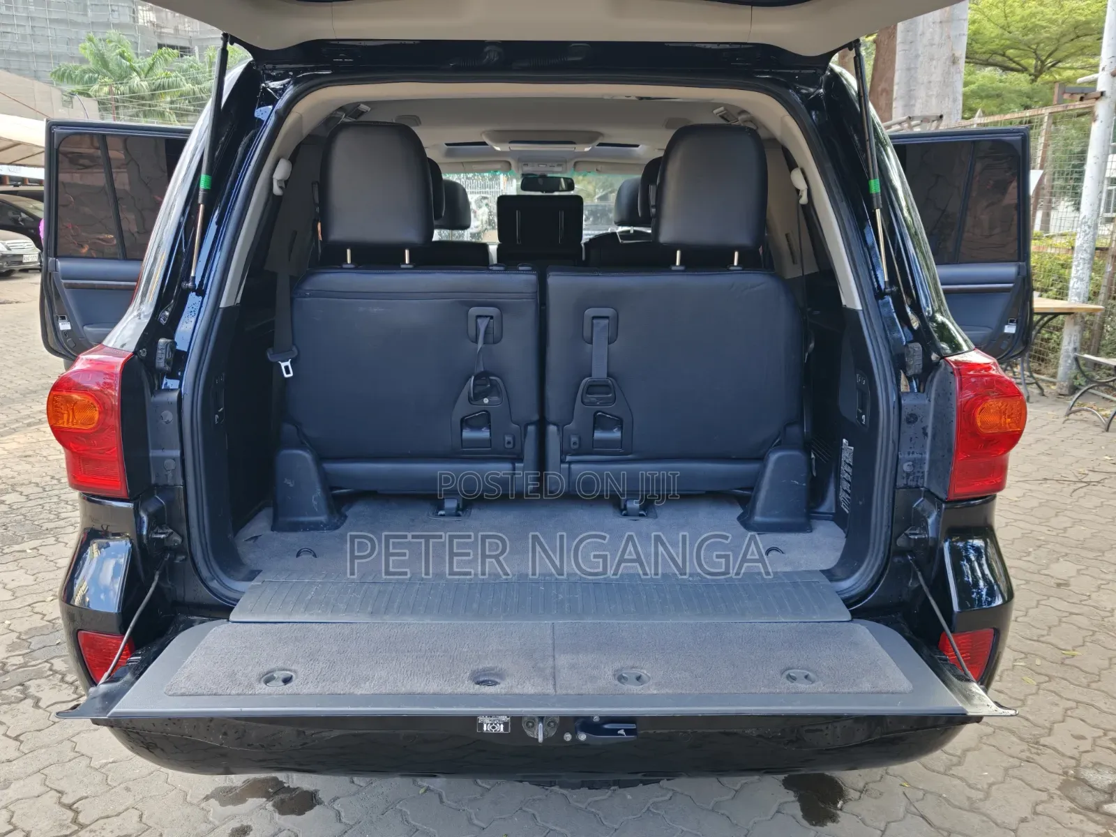 Toyota Land Cruiser 4.6 V8 ZX 2012 Matt Black