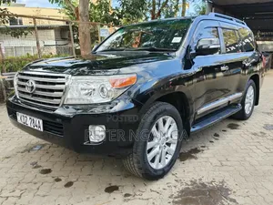 Toyota Land Cruiser 4.6 V8 ZX 2012 Matt Black