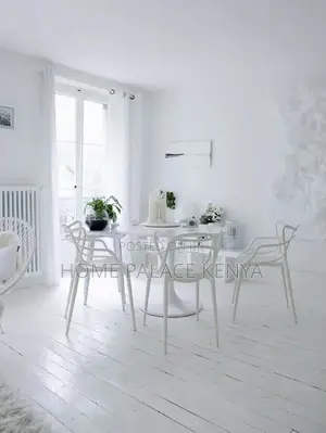 Garden Set; Luxury Round Marble Dining Table and 4 Heavy Duty Chairs