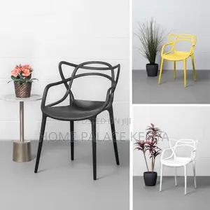Garden Set; Luxury Round Marble Dining Table and 4 Heavy Duty Chairs