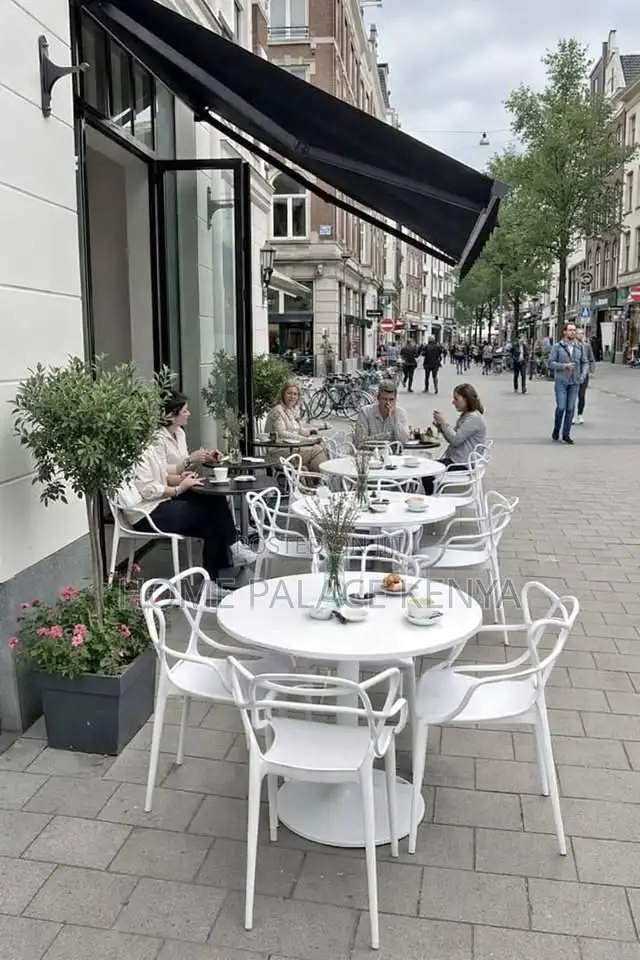 Garden Set; Luxury Round Marble Dining Table and 4 Heavy Duty Chairs