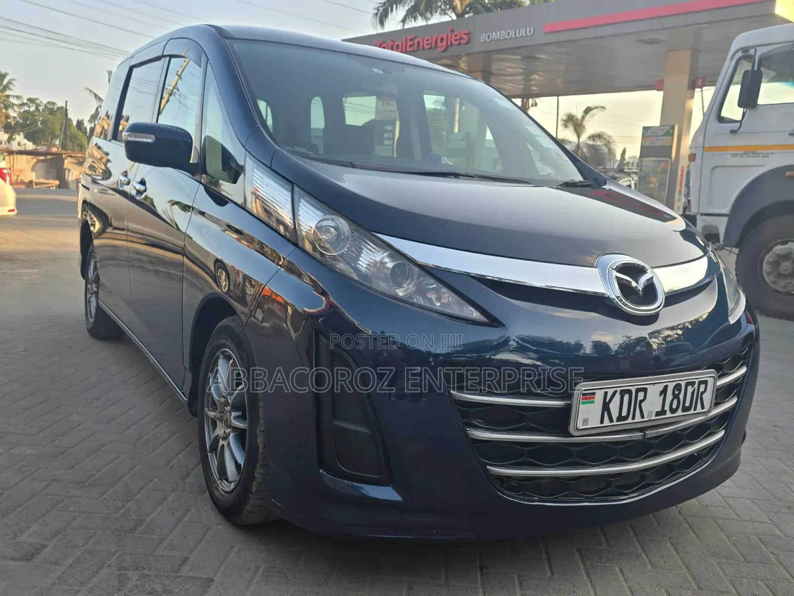 Mazda Biante 2017 Blue