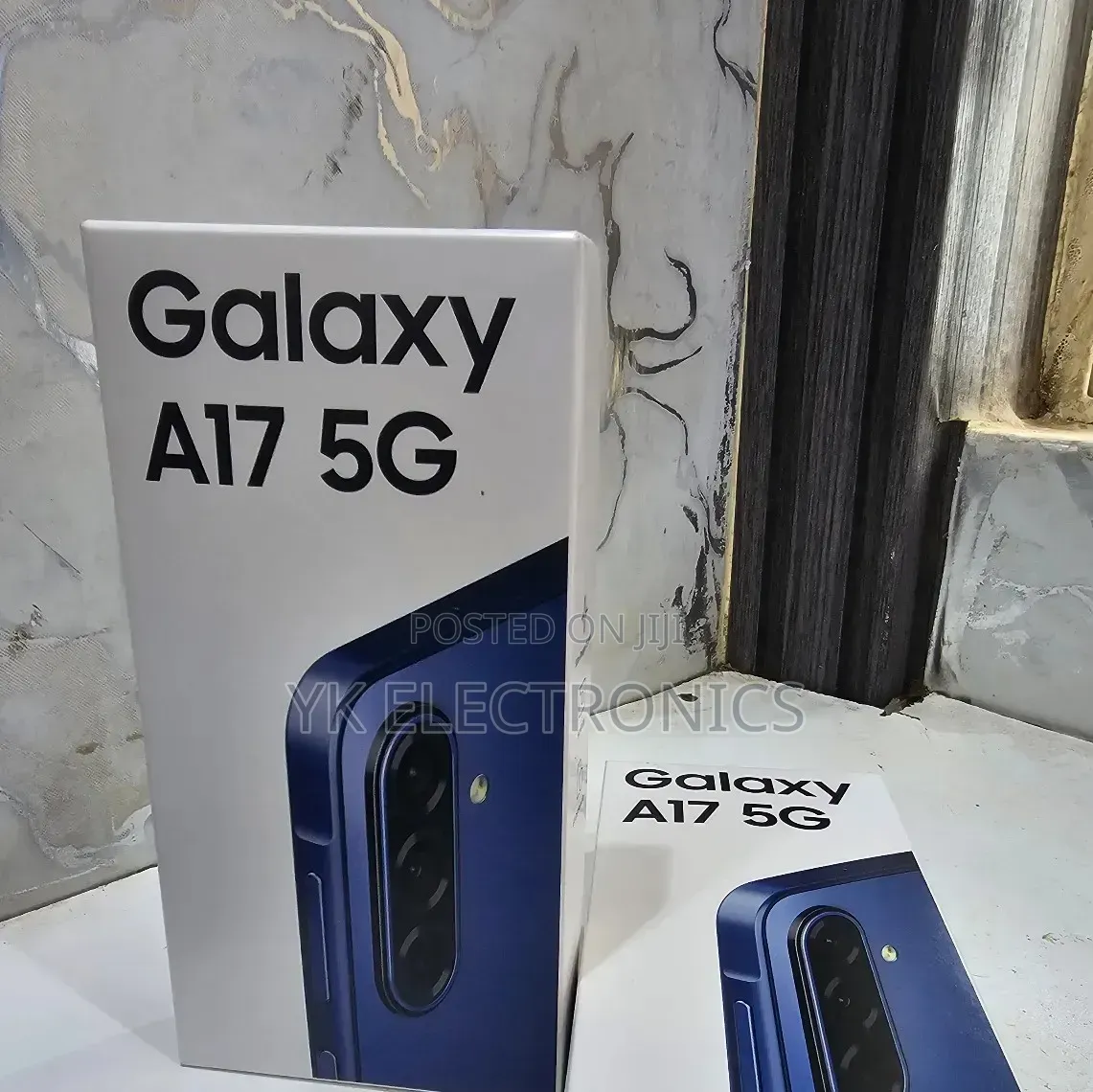 New Samsung Galaxy A17 5G 256 GB Blue