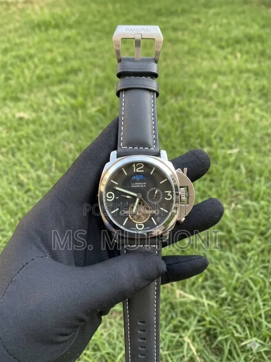 Affordable Luxury: Panerai Style Gents Watch