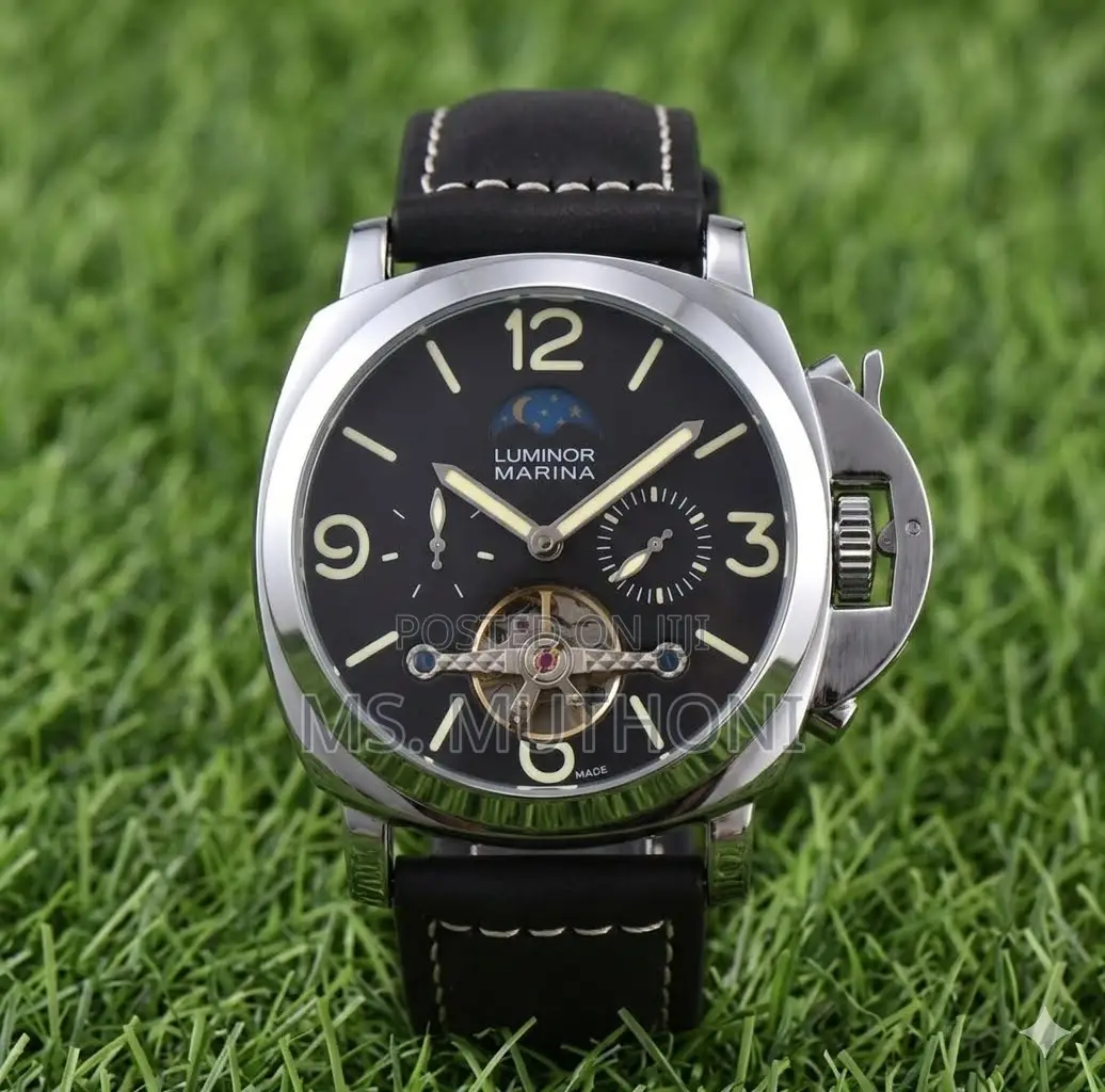 Affordable Luxury: Panerai Style Gents Watch