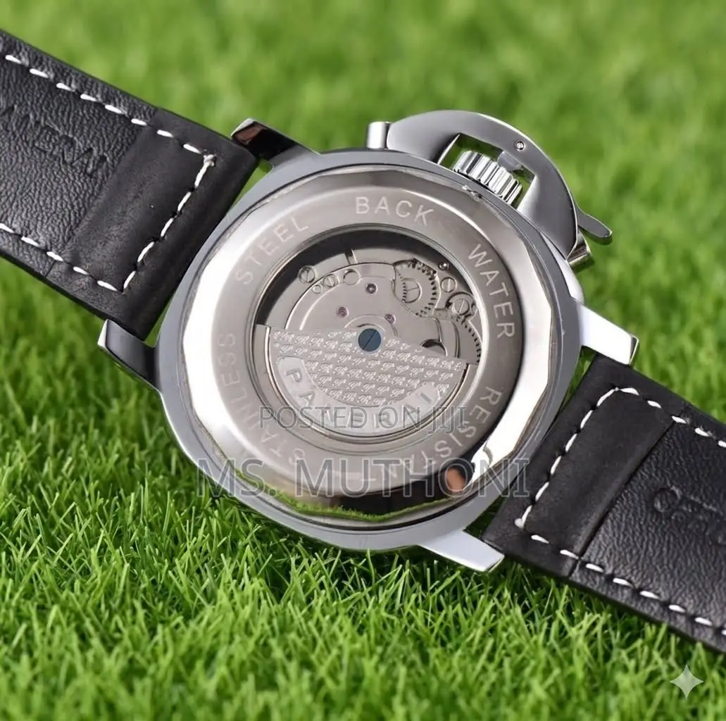 Affordable Luxury: Panerai Style Gents Watch