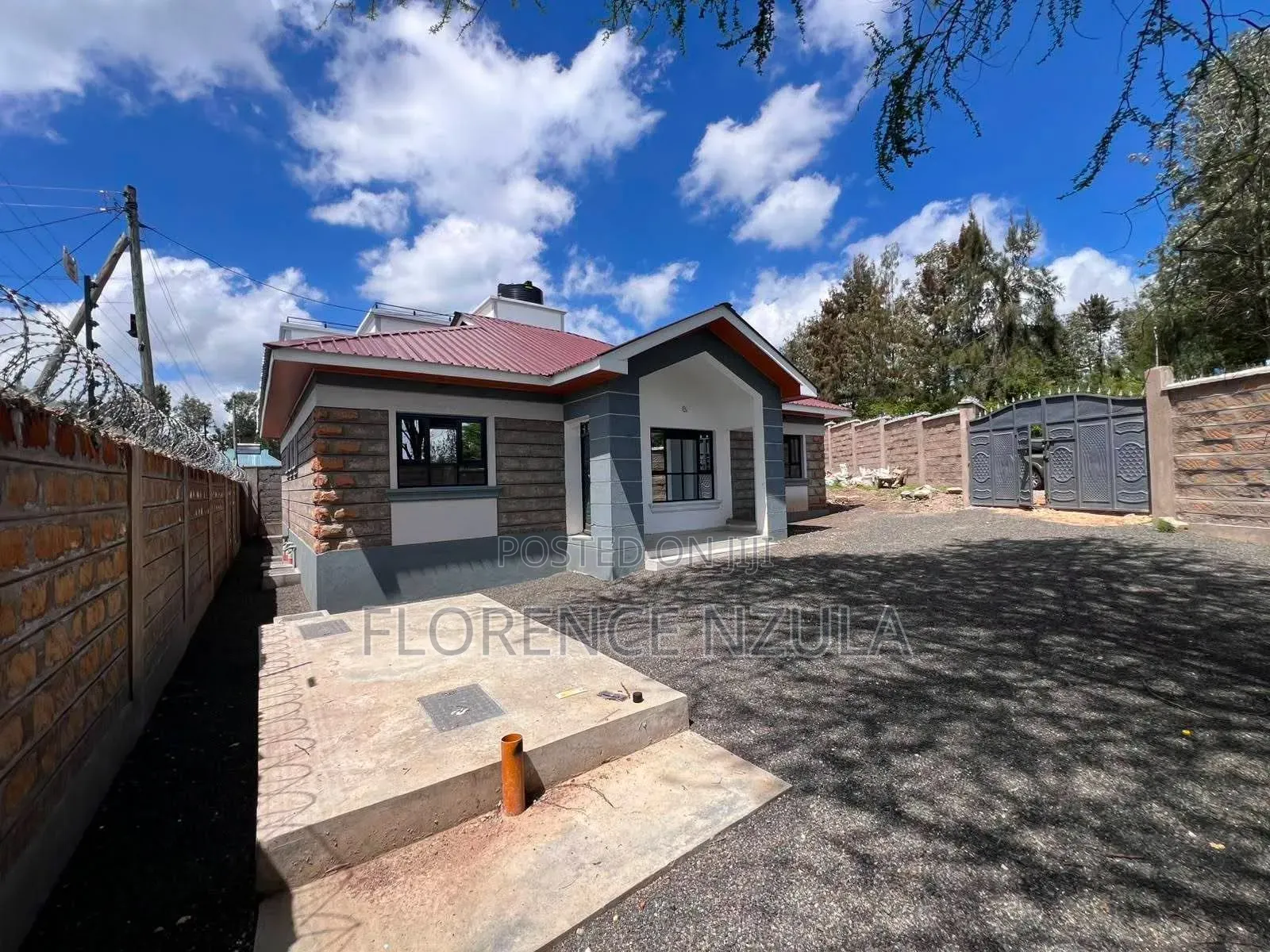 4bdrm Bungalow in Roimen, Matasia for sale