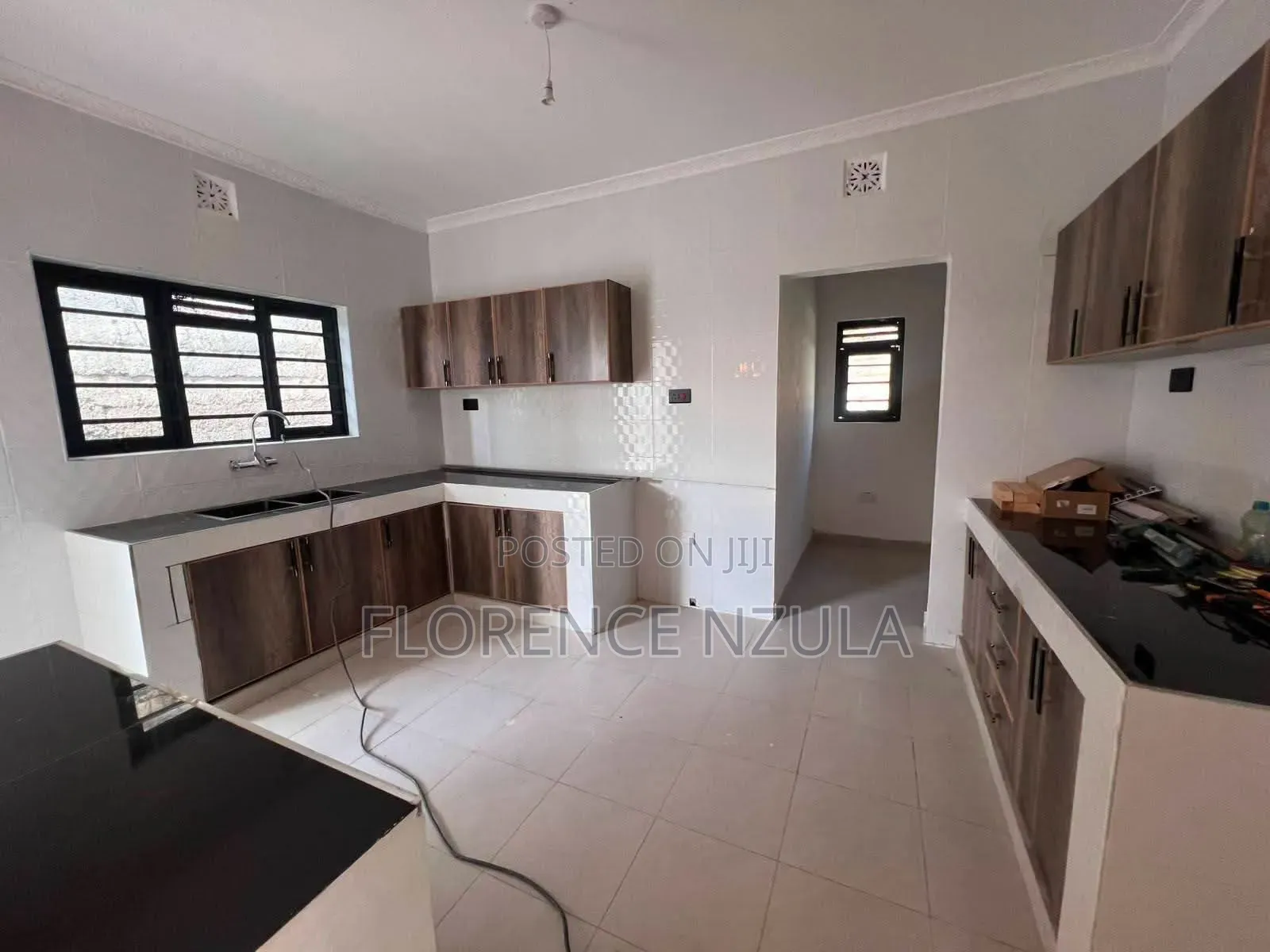 4bdrm Bungalow in Roimen, Matasia for sale