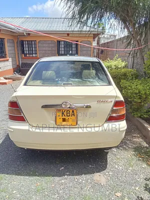 Toyota Corolla 2002 White