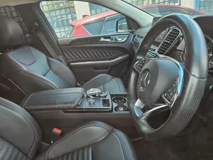 Mercedes-Benz GLE-Class 2019