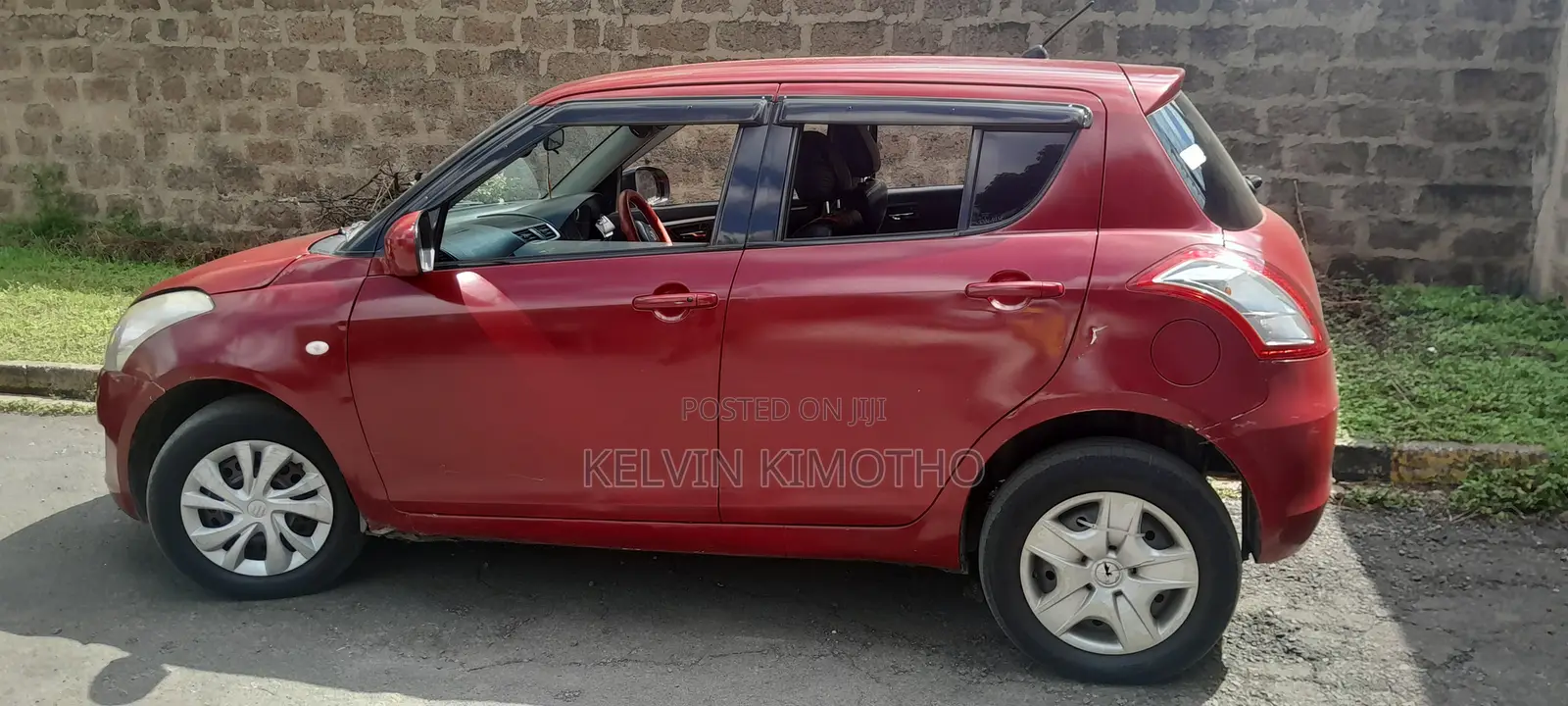Suzuki Swift 2014 Red