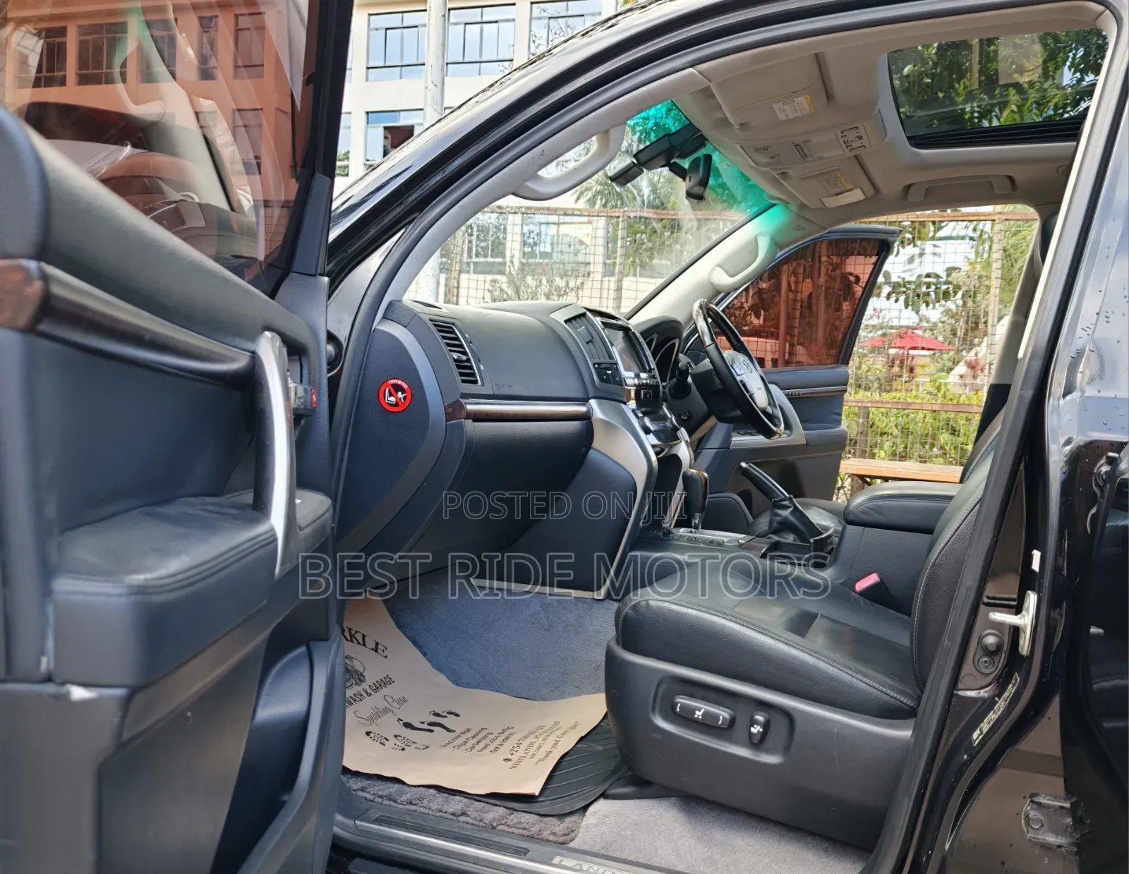 Toyota Land Cruiser 4.6 V8 ZX 2012 Black