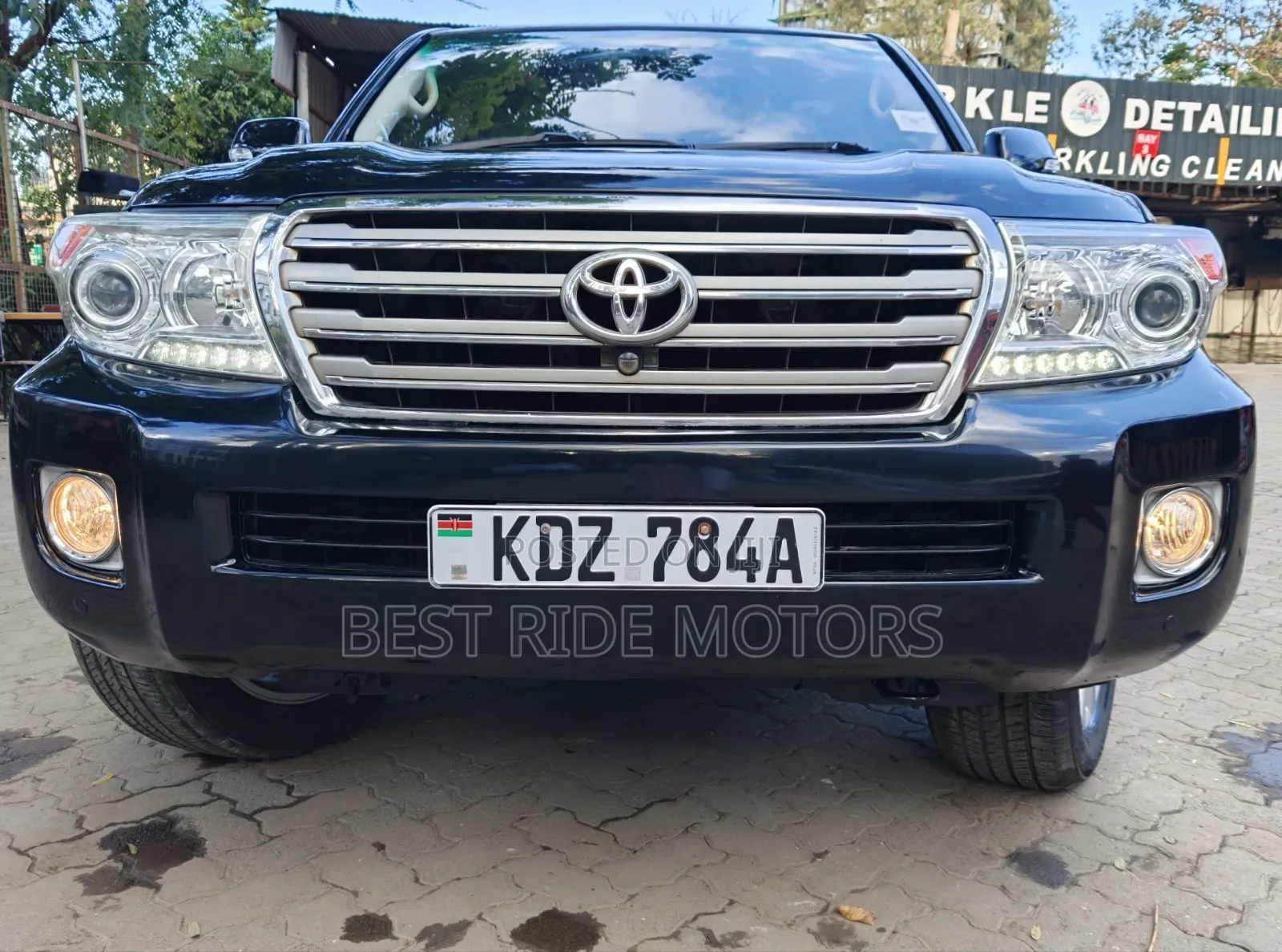 Toyota Land Cruiser 4.6 V8 ZX 2012 Black