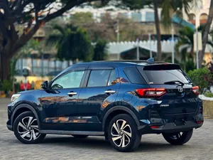 Toyota Raize 2020 Blue