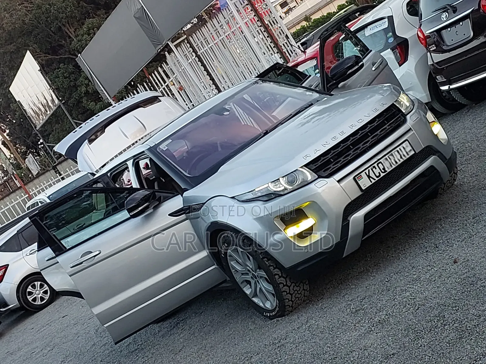 Rover 2000 2012 Silver