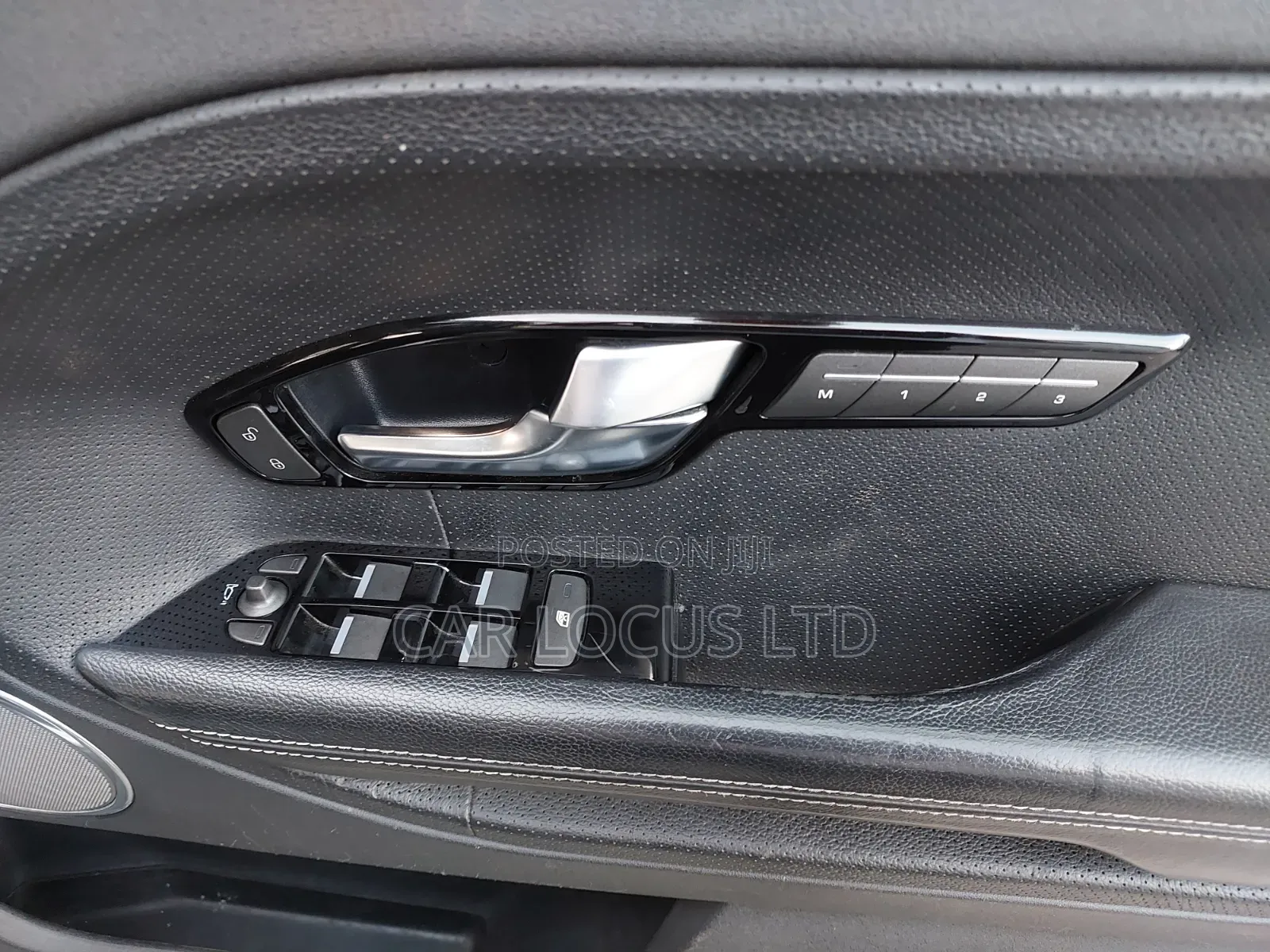 Rover 2000 2012 Silver