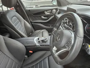 Mercedes-Benz GLC-Class 2018
