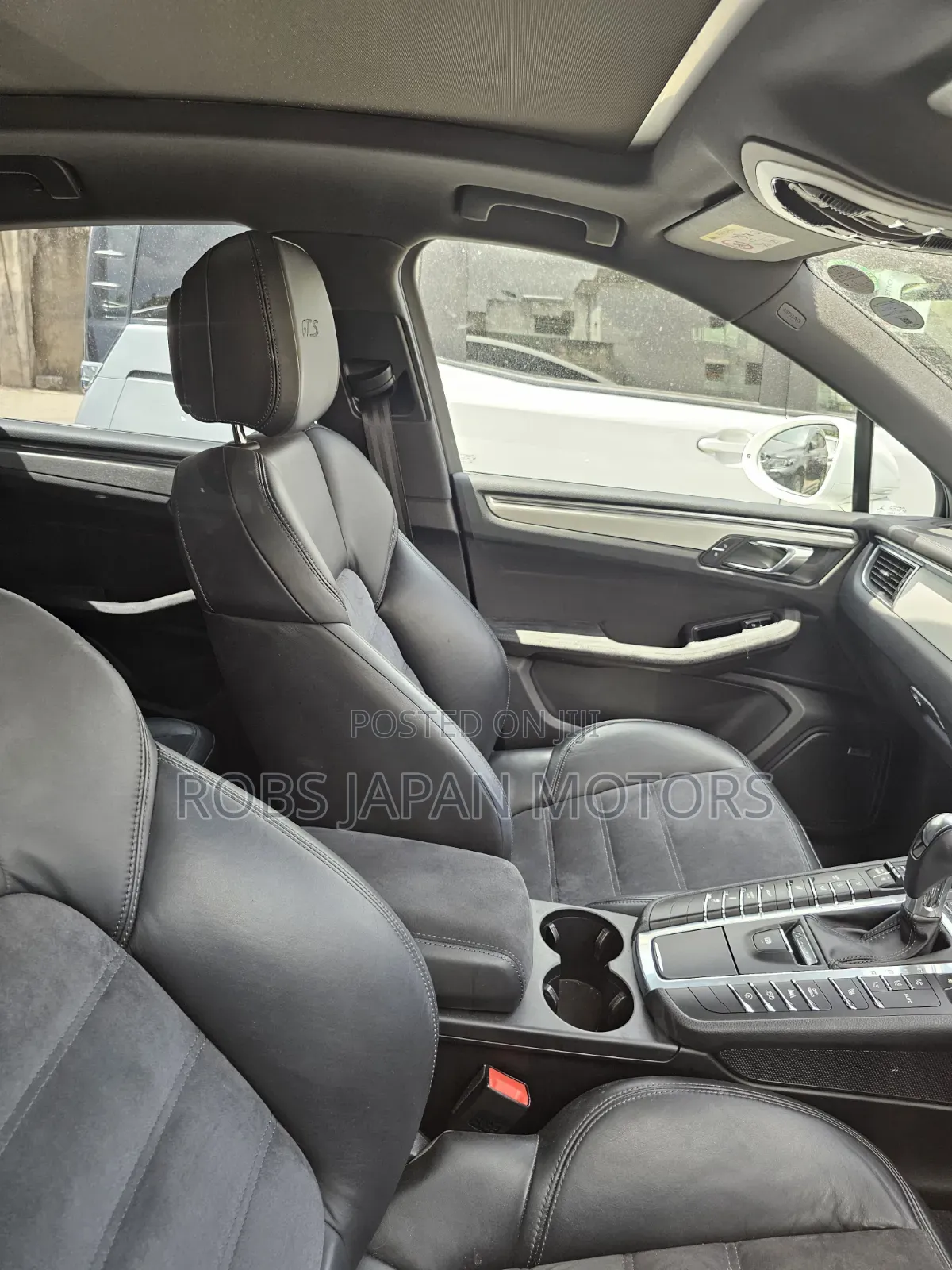 Porsche Macan 2017 Off white