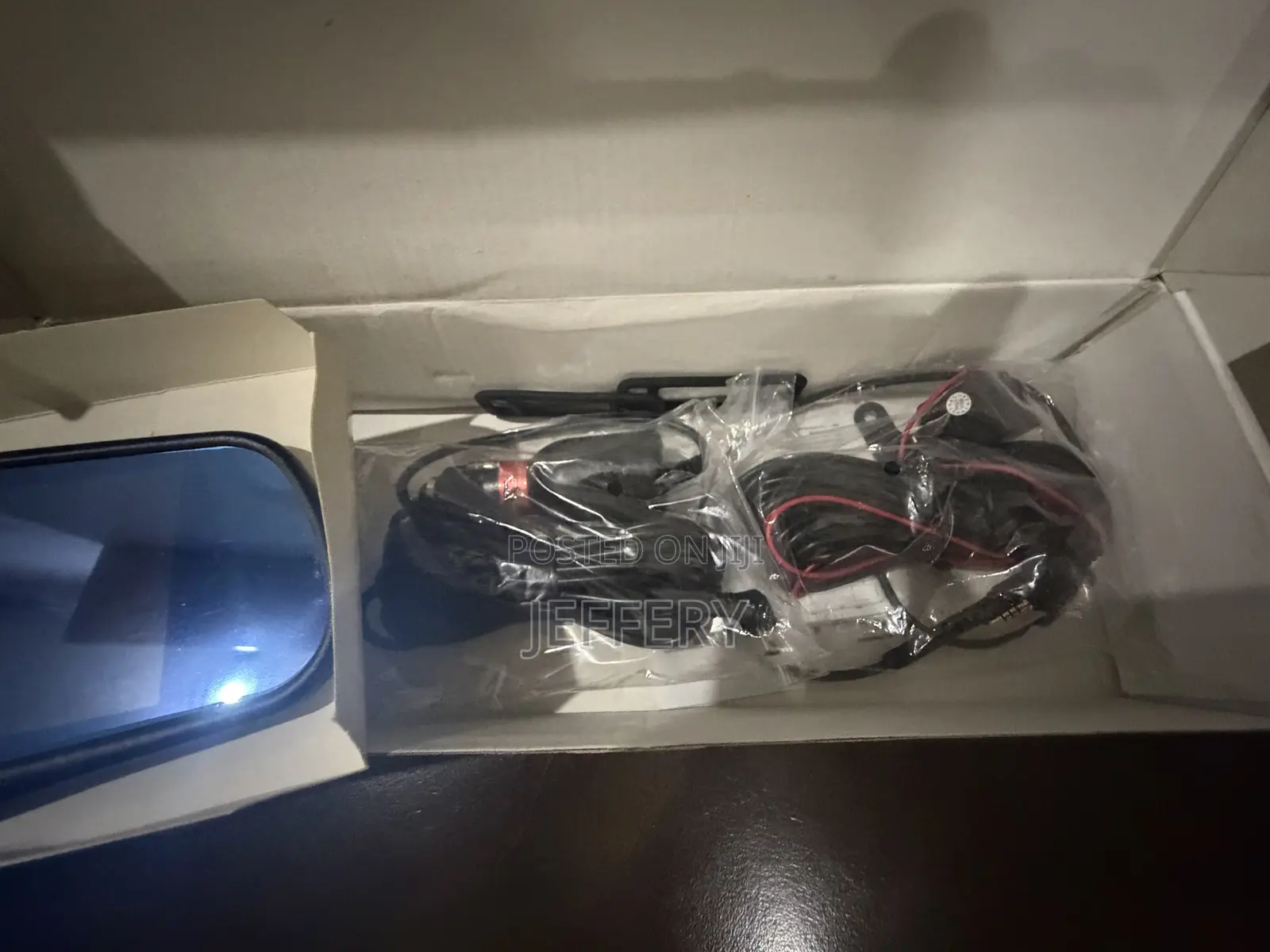 Rear View Mirror With Reverse Camera