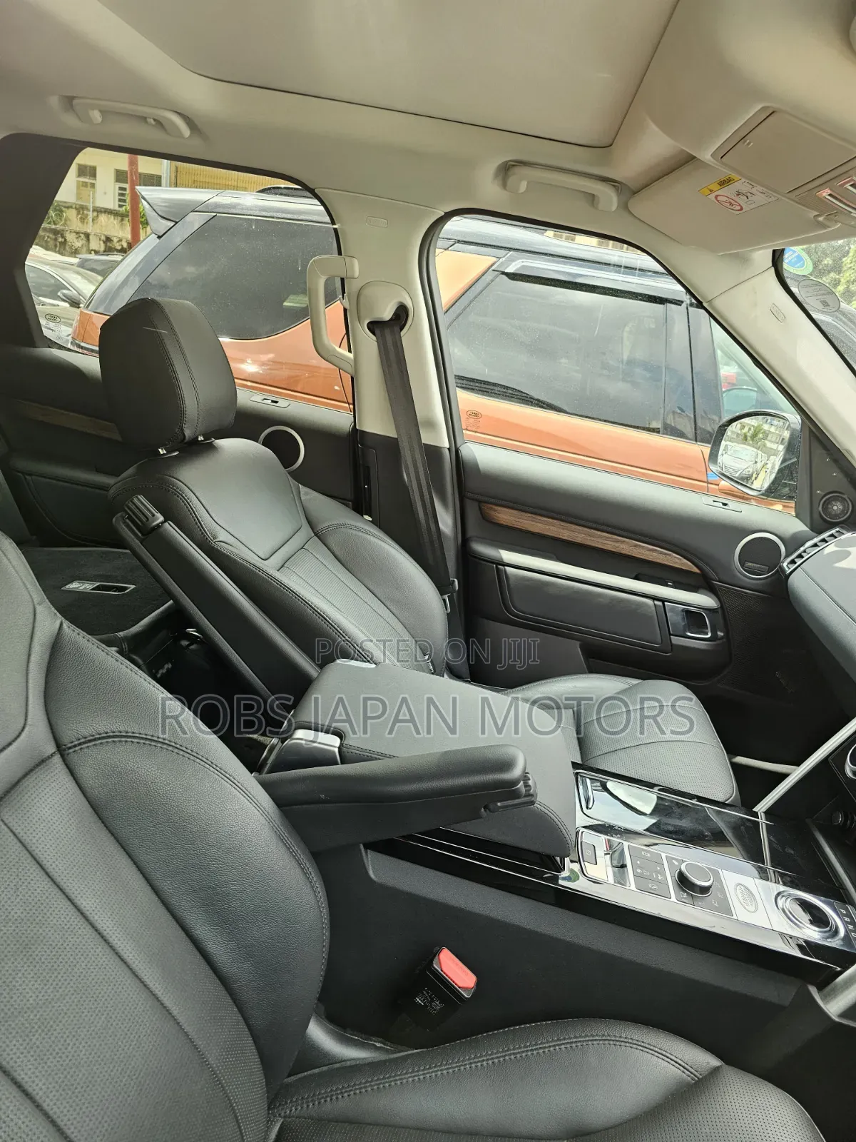 Land Rover Discovery 2018 Blue