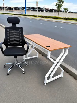 Office Table/Office Table Metallic Office Chair