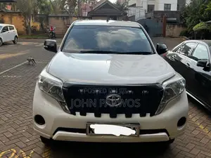 Toyota Land Cruiser Prado 2015 White