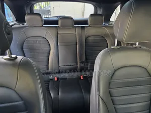 Mercedes-Benz GLC-Class 2018 Off white