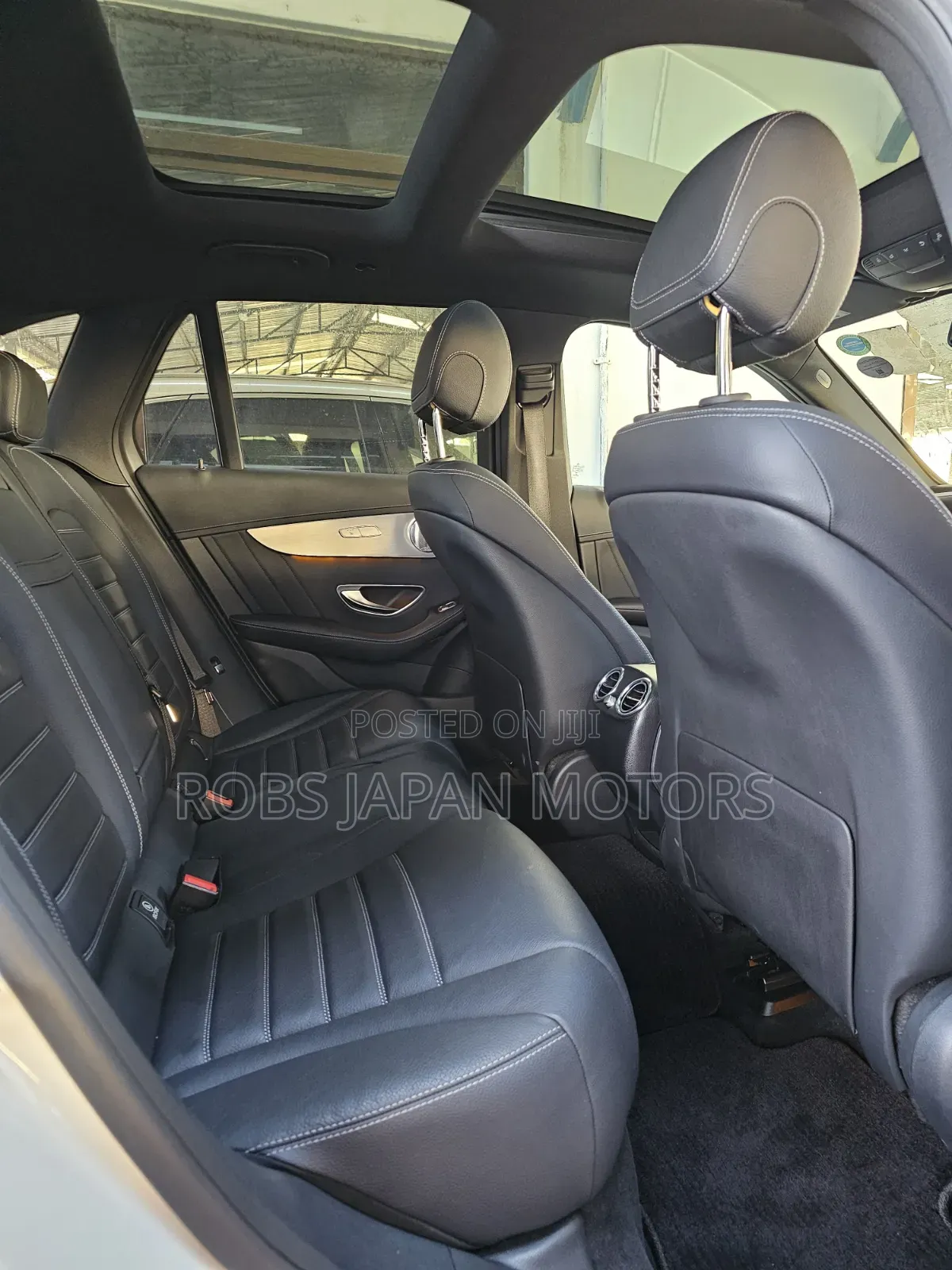 Mercedes-Benz GLC-Class 2018 Off white