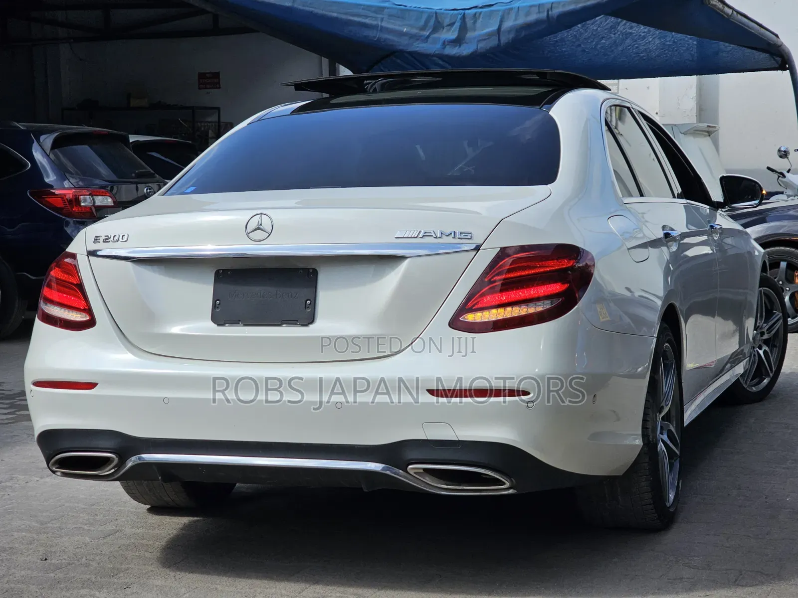 Mercedes-Benz E200 2019 Off white