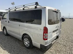Toyota HiAce 2019 Silver