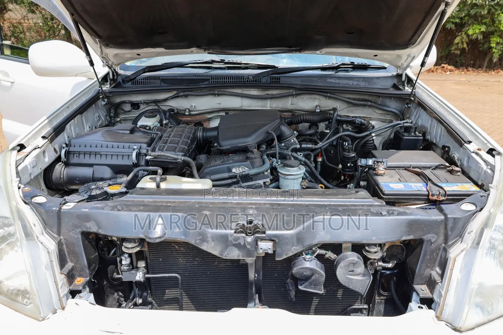Toyota Land Cruiser Prado 2006 White