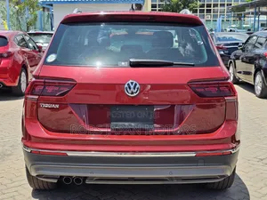 Volkswagen Tiguan 2019 Burgundy